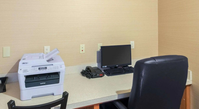 Comfort Suites Granbury, Забронировать Отель Гранбери Dallas - Fort Worth Metropolitan Area