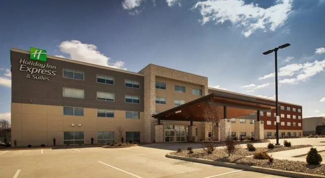 Люкс с 2 комнатами Holiday Inn Express & Suites - Mount Vernon by IHG