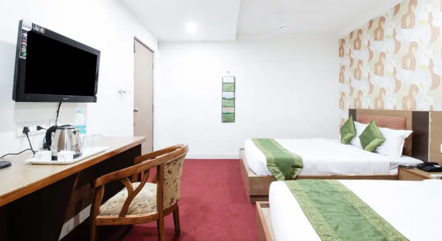 Treebo I Max Inn, Rezerwuj Hotel Hajdarabad 