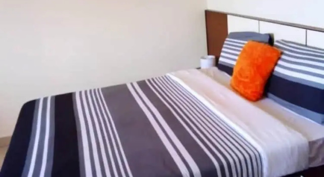 The Abode Apartments, Đặt Căn hộ Khách sạn ở Entebbe có hồ bơi, Hồ bơi