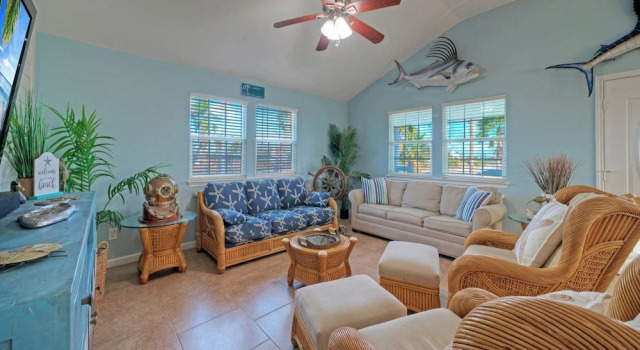 Casa Sueño by Avantstay Spa + Firepit + Ship Channel Views + Walk to Nature Preserve, Book Ferieresort SPA-hoteller i Houston, SPA