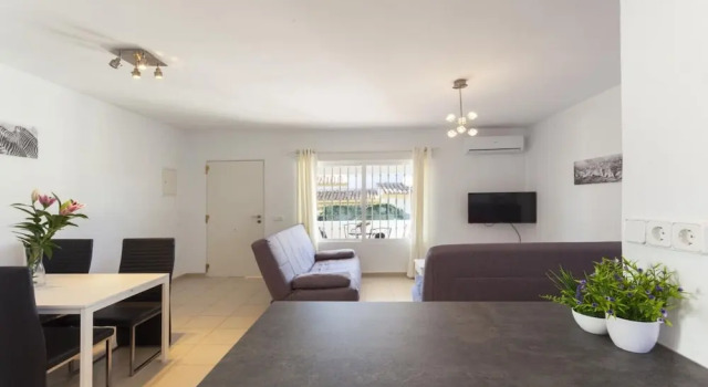 Apartamento Chic 2, Забронировать Апартаменты/квартира Отели Кальпе с бассейном, Бассейн