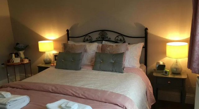 Номер Deluxe Leafy Suburban Bed and Breakfast