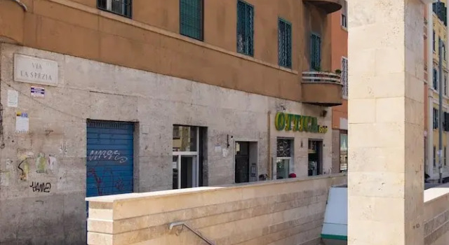 Roma - Via la Spezia 70