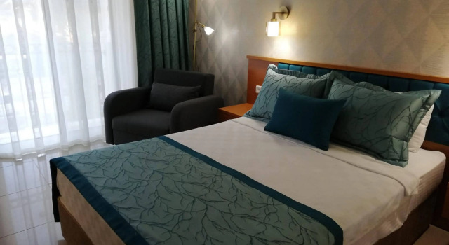 Green Forest Holiday Village