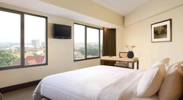Hotel Santika Premiere Semarang