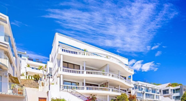 Clifton Beachfront Duo Apartment