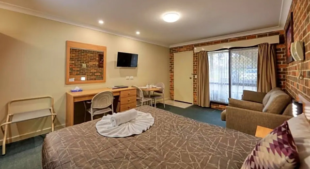 Номер Deluxe Forest Lodge Motor Inn & Restaurant