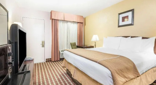 Номер Standard Days Inn Ottawa