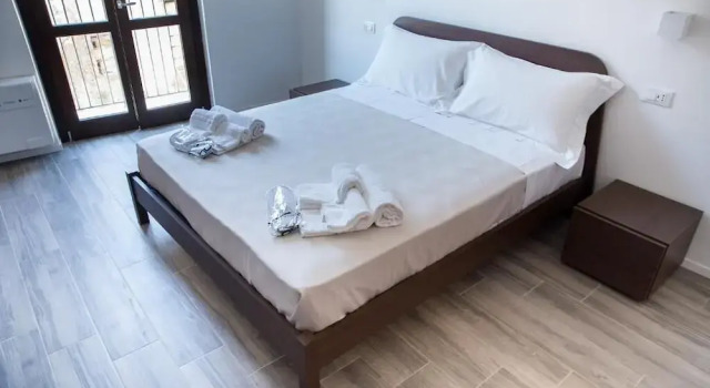 Apartments Porta di Castro, Забронировать Апартаменты/квартира Отели Палермо с парковкой, рядом с San Francesco D'Assisi Basilica - Palermo, Парковка