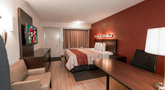 Двухместный номер Superior Red Roof Inn Benton Harbor - St. Joseph