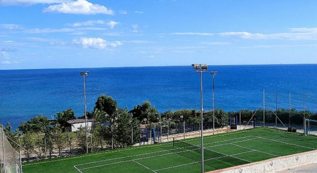 Апартаменты Apartment 250 Meters From the Beach With sea View