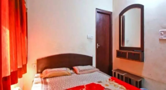 Hotel Vanshika Palace, Забронировать Отель Sadar Bazaar Агра