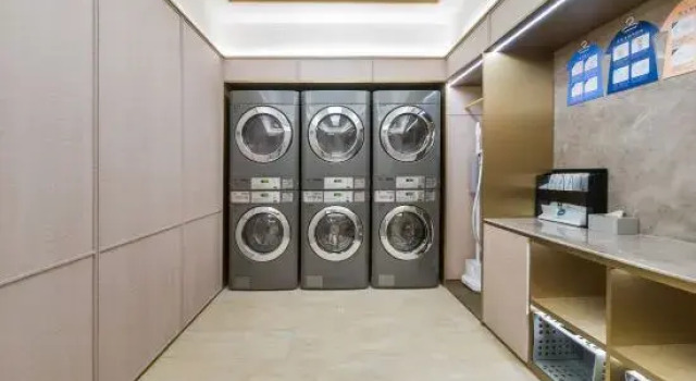 HanTing Hotel (Haining Yancang), Prenota Hotel Qiantang Cina
