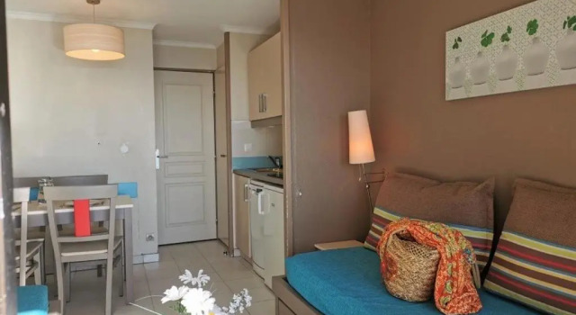 Appartement Cannes la Bocca, 1 pièce, 4 personnes - FR-1-609-9