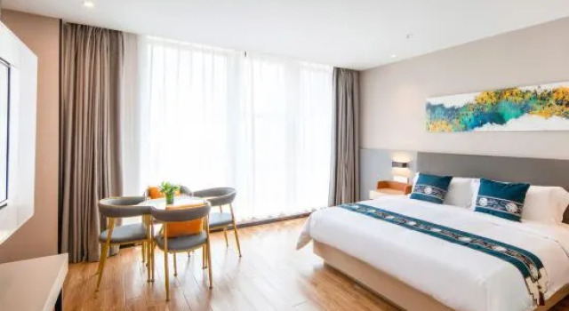 Люкс Premier Keaston Hotel (Shenzhen Luohu Shuibei International Jewelry Exchange Center)