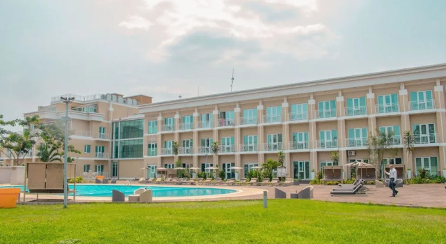 Pefaco Hotel Maya Maya, Prenota Hotel Hotel business a Brazzaville, 4* 5*