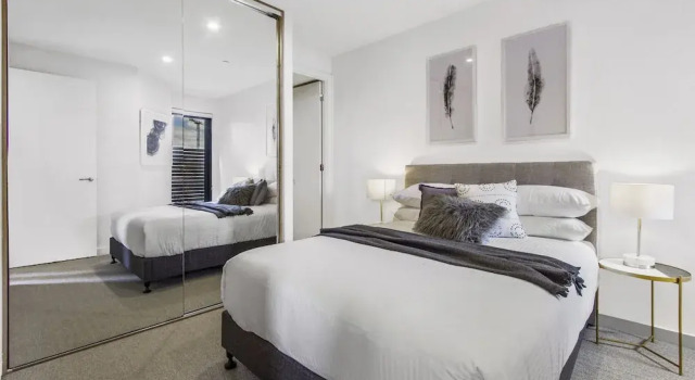Boutique Apartment in Quiet, Sought-after Suburb, Book Apartment Melbourne 