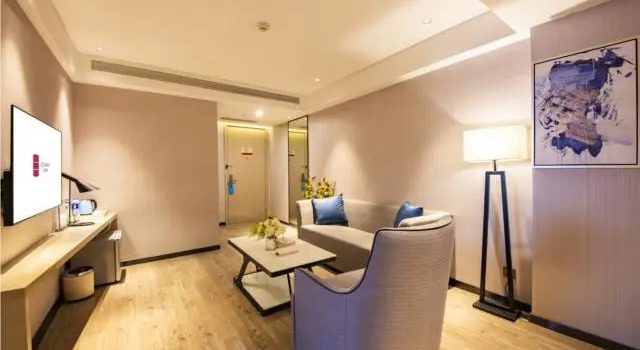 Люкс Echarm Hotel Zhangzhou Jiaomei Town Railway Station Renhe Xi Road