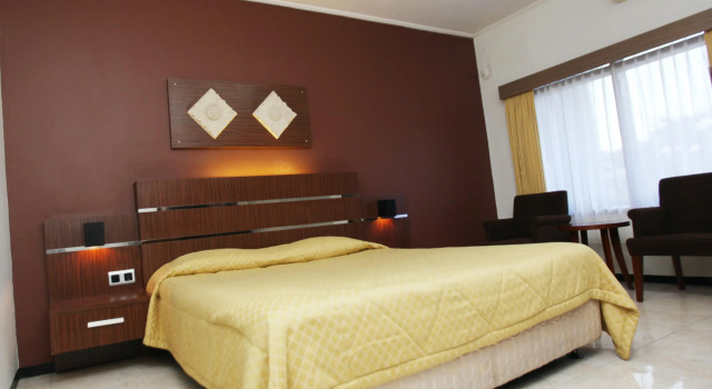 Ramayana Tasik, Book Hotel Tasikmalaya 