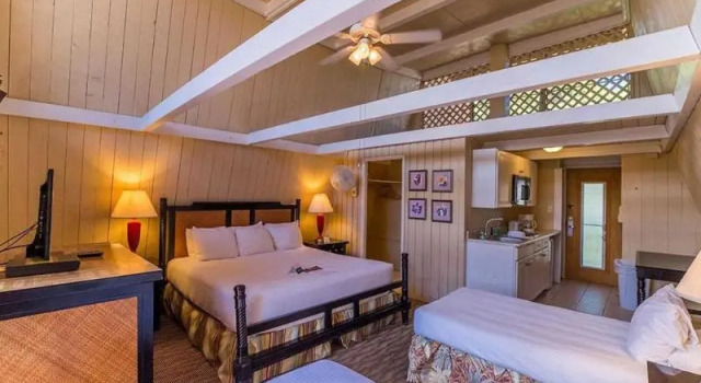Двухместный номер Standard с балконом Hotel Moloka'i