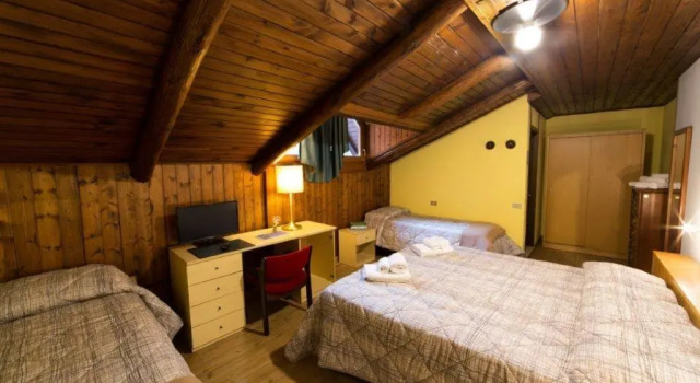 Четырёхместный номер Standard Hotel Gran Baita