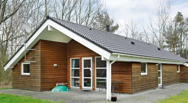 Alluring Holiday Home in Oksbøl With Sauna, Rezerwuj Dom wakacyjny Oksbol Syddanmark