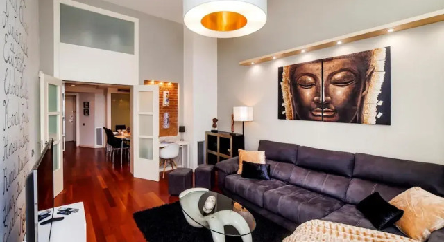 Апартаменты Victoria City Center 2 Downtown Luxury Duplex