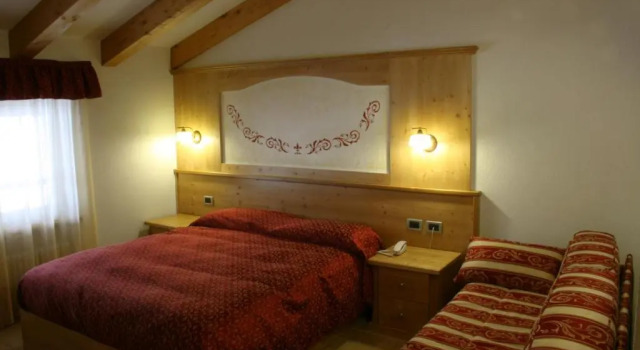 Трёхместный номер Standard Hotel Ariston ***S