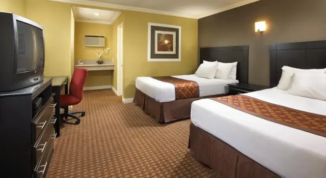 Polynesian Motel