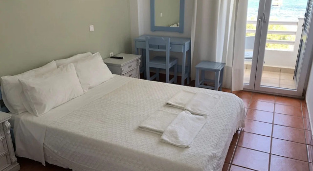 Номер Standard с балконом и рядом с пляжем Hotel Paros