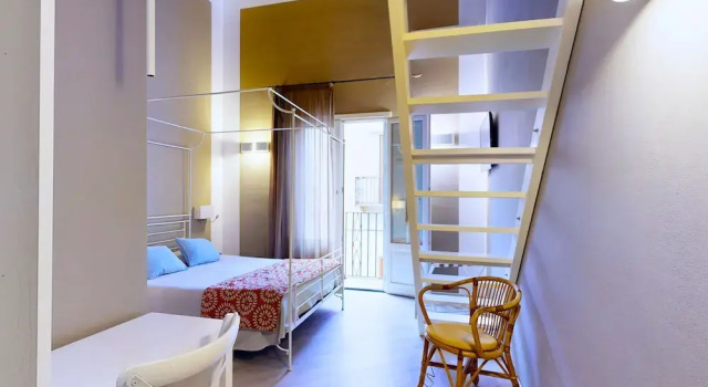 Номер Deluxe с балконом Aegusa Hotel