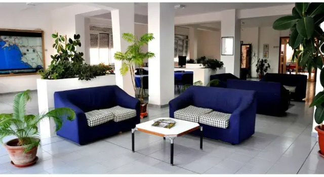 Albergo Riviera Spineta, Reserva ahora Hotel Hoteles en Battipaglia con aparcamiento, Aparcamiento