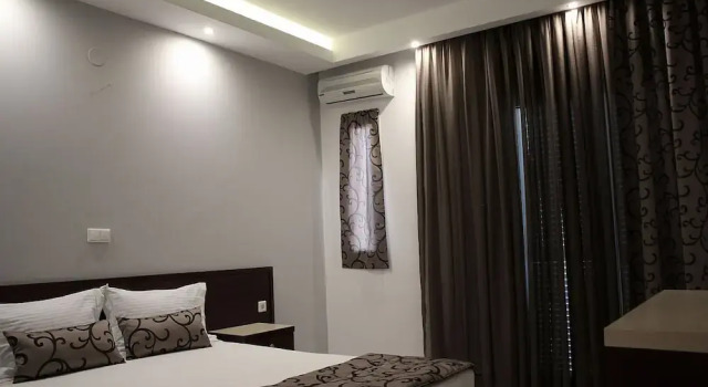 Двухместный номер Standard с балконом Zeus Hotel