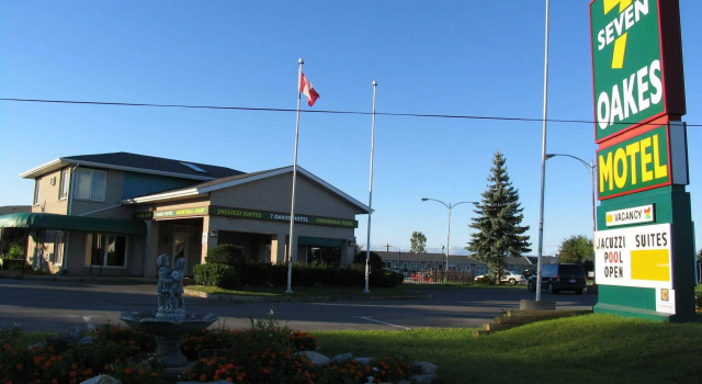 Seven Oakes Motel, Rezervați Motel Kingston Thousand Islands