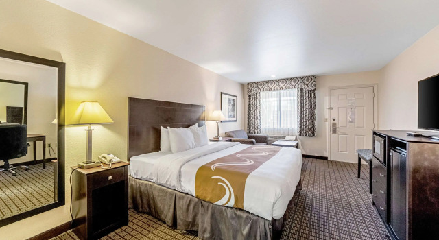Двухместный номер Standard Quality Inn Three Rivers