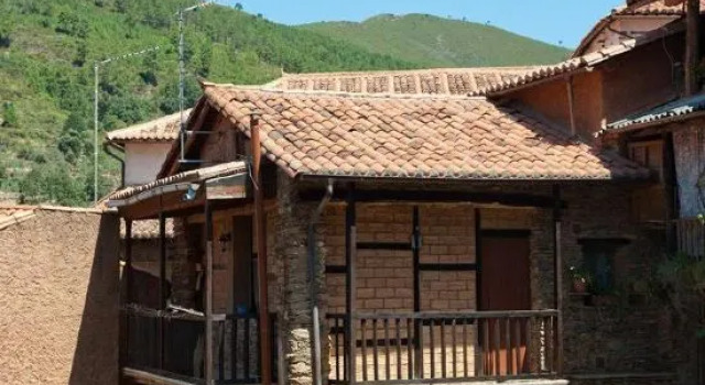 Casa Rural Valle del Arrago, Book Hotel Hotels in Extremadura with a Pool, Swimming Pool