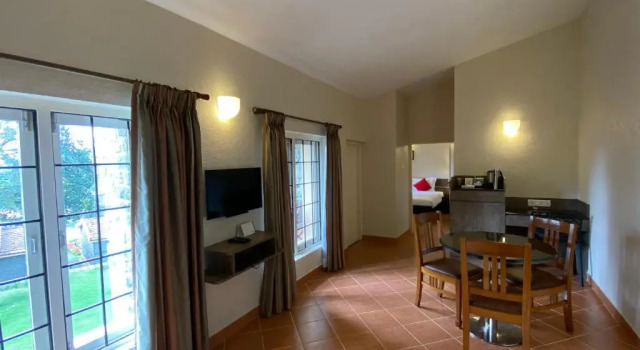 Люкс Luxury Green Pastures - A Hill Country Resort