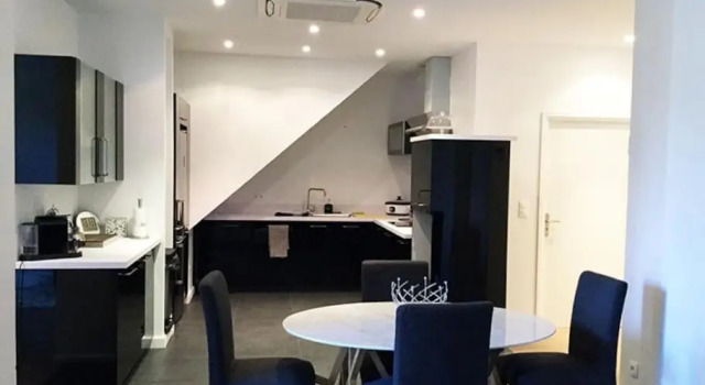Апартаменты 150 m² Fully Furnished Loft