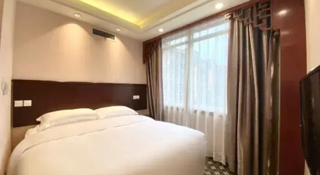 Люкс Chongqing WeiSelect Hongsheng Hotel