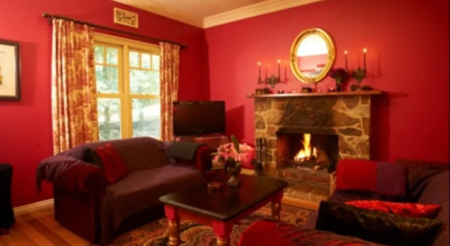 Forest Edge Cottage at Merrow Cottages, Rezerwuj Dom wakacyjny Hotele w Dandenong Ranges z parkingiem, Parking