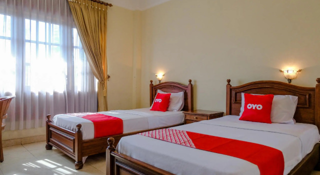 Habitación doble De lujo OYO 1803 Hotel Sarangan Permai