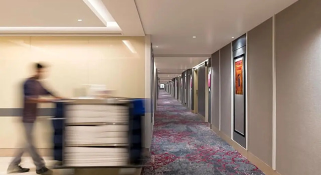 Полулюкс Grand Mercure Agra - An Accor Brand