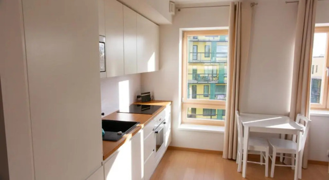 Апартаменты Modern & luxurious 1BR guest apartment near Talllinn Airport
