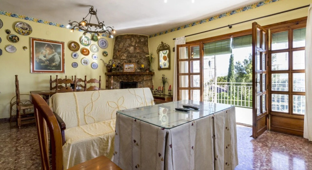 Villa Nautilus, Rezervați Vilă Padul Granada