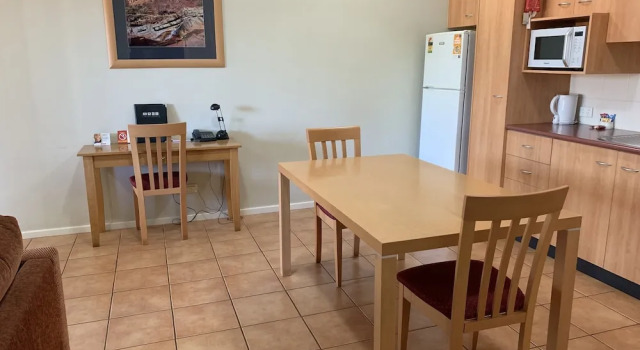 Люкс c 1 комнатой с балконом Comfort Inn & Suites Karratha