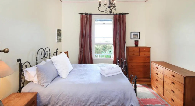 Коттедж Crescent Villa - Stay Waiheke