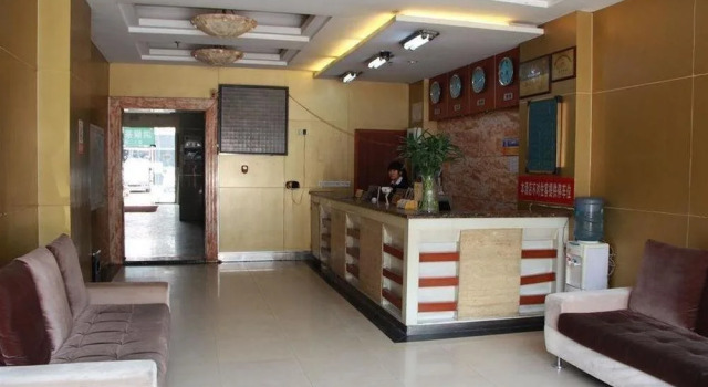 Dihao Business Hotel - Chengdu, Забронировать Отель Цзиньню Чэнду, рядом с Станция метро Chengdu North Railway Station