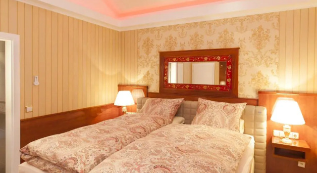 Люкс Hotel-Restaurant Breitenbacher Hof