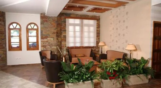 Hotel Calypso, Book Hotel Hanioti 